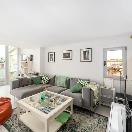 Sunny In Bica By Lisbeyond * ליסבון